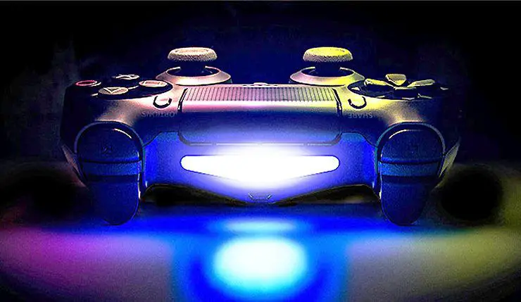 PlayStation 5 controller is compatible with PS4