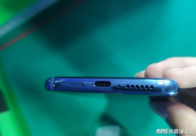 Xiaomi Mi 10 Pro New photos leaked - specs features price and release date (2)