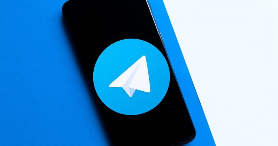 How to schedule messages on Telegram to send later?