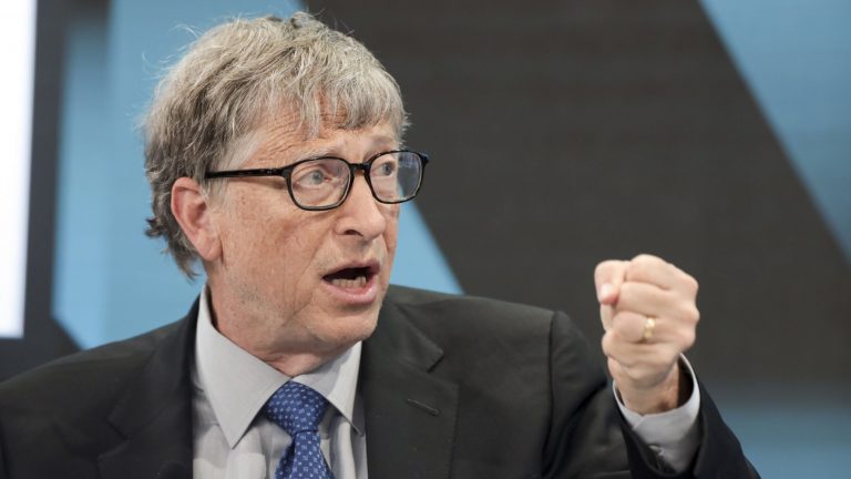 Bill Gates believes that COVID-19 will end by the end of 2022