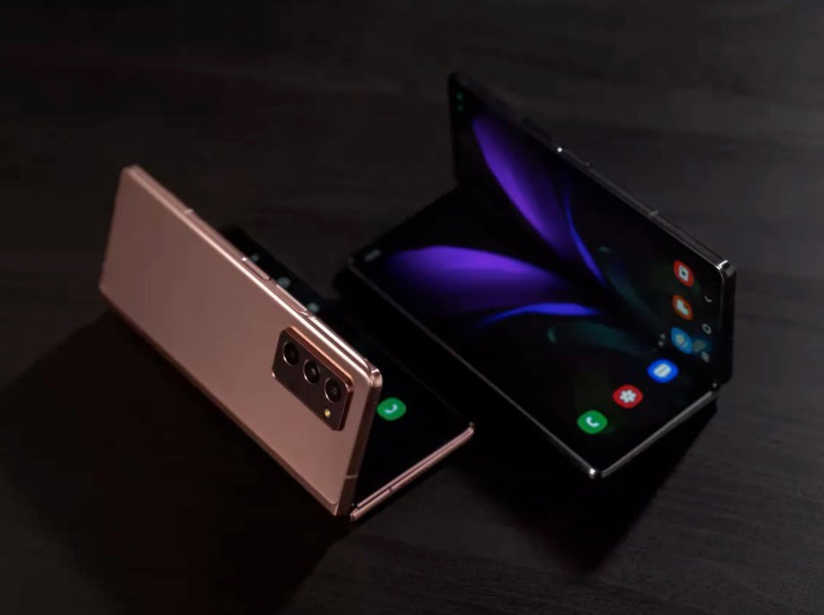 Samsung Galaxy Z Fold 2 is out: read full specifications