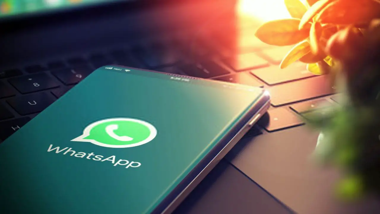 How To Customize The Color Of The Whatsapp Icon Techbriefly