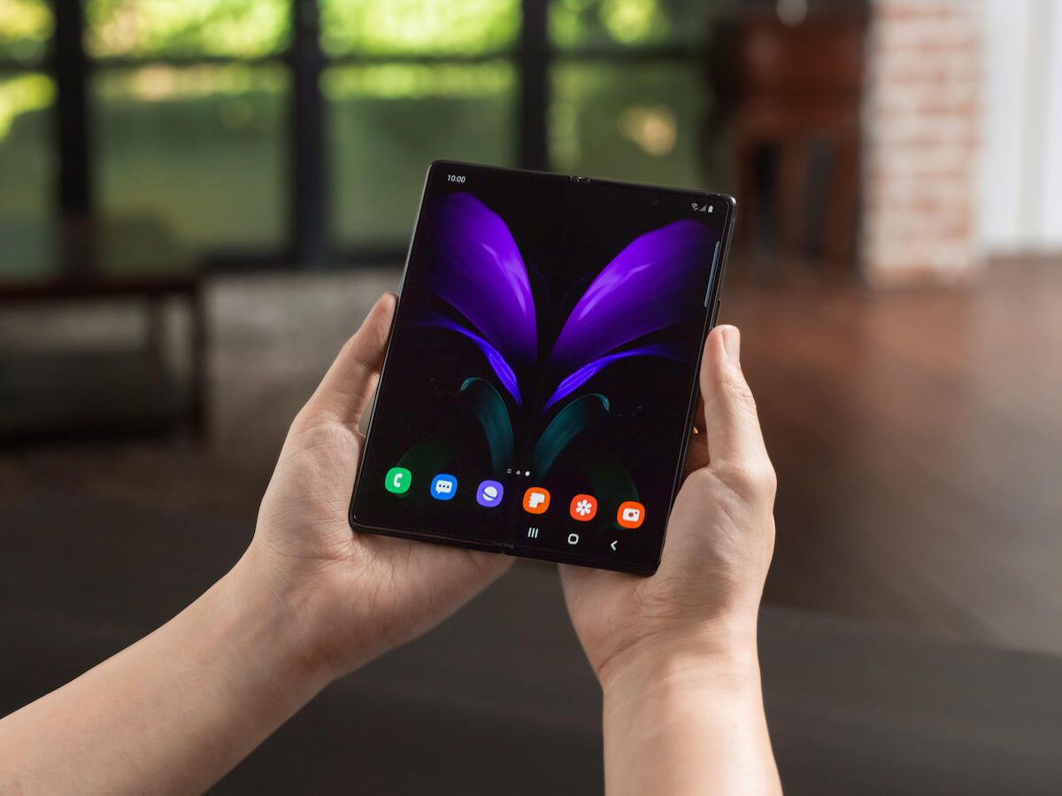 Samsung Galaxy Z Fold 3 might arrive with an under-screen camera