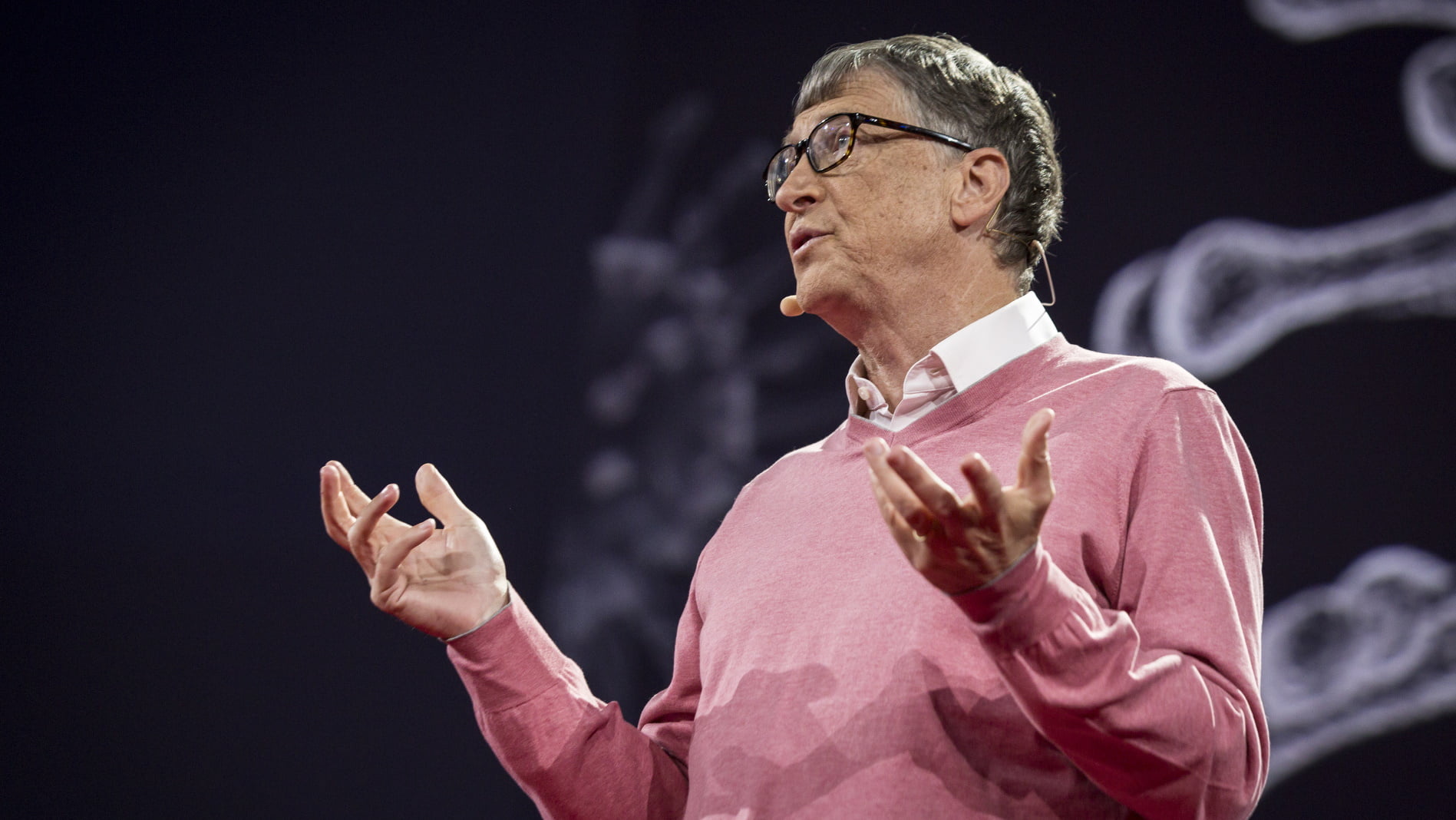 COVID-19: Bill Gates highlights these three factors that will save us in 2021