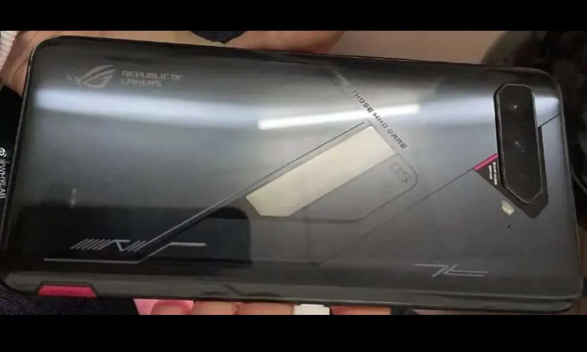 The image of ASUS ROG Phone 5 is leaked