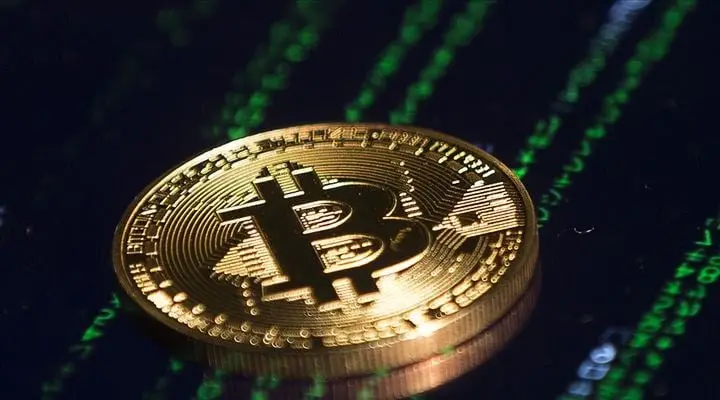 Welcome 2021: A Bitcoin is worth $40,000 in January