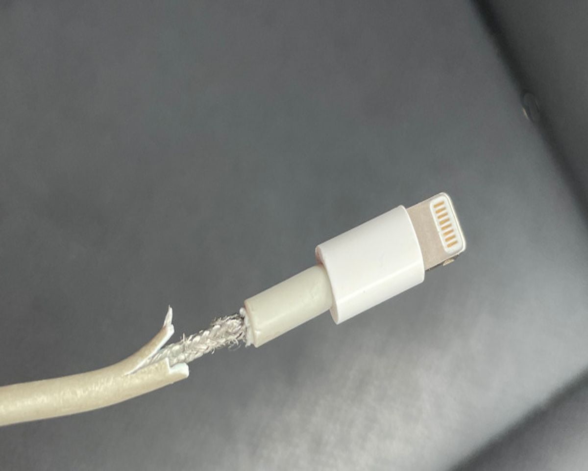 Apple has created a cable that won't break, without increasing thickness