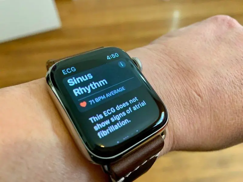 New Apple Watch Series 6 ad focuses on ECGs