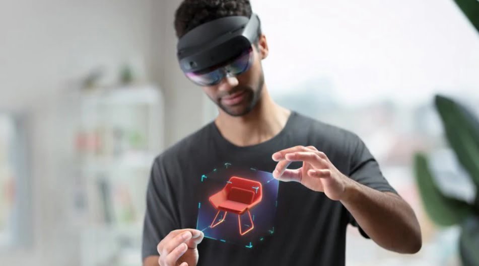 Microsoft and Ingram Micro work together to develop mixed reality with HoloLens 2