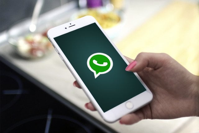 How to stop people from adding you to WhatsApp groups?