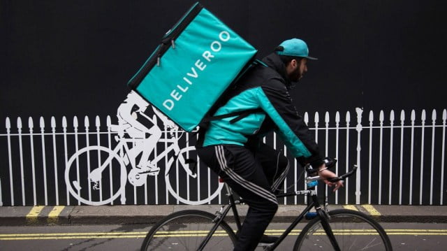 Deliveroo cuts IPO but its shares has already plummeted by more than %30