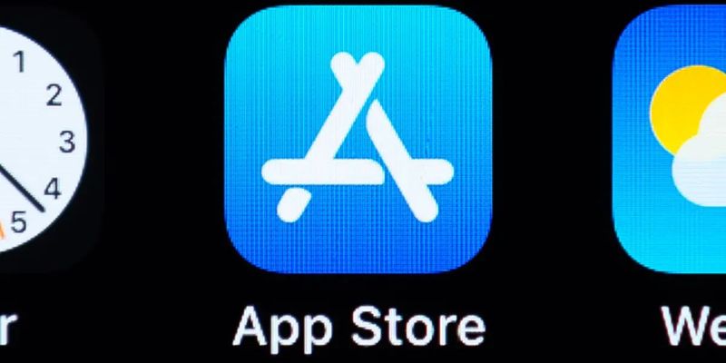 App Store rejects more than 40,000 apps every week