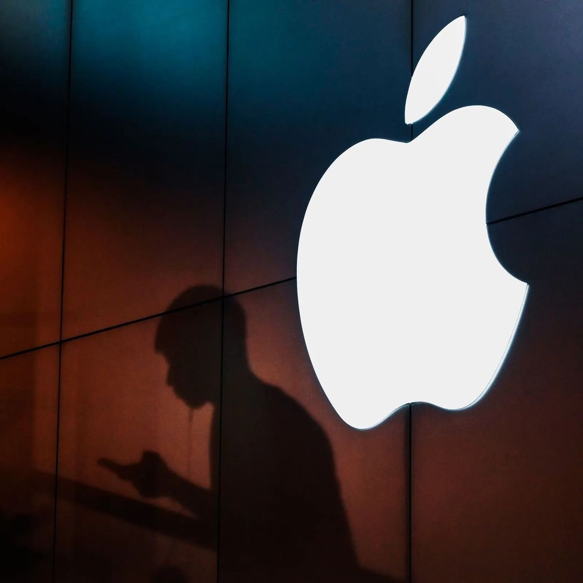 Apple to initiate changes against digital ads
