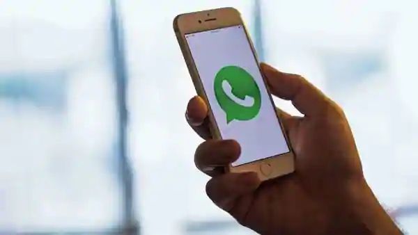 WhatsApp will include the option to move your chats between iPhone and Android very soon