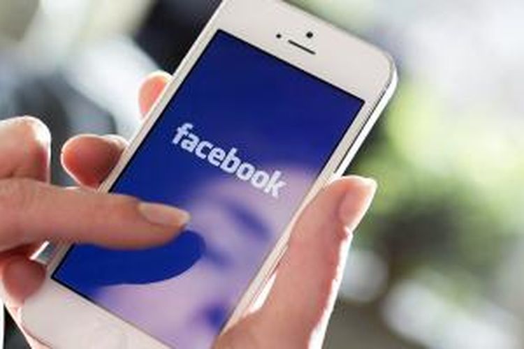 How to delete or deactivate a Facebook account from the mobile app?