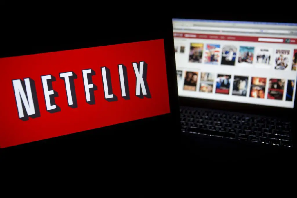 How to download Netflix series and movies to a PC?