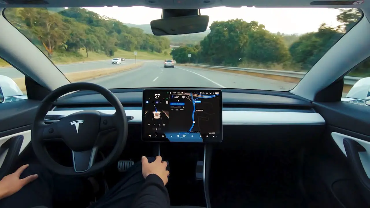 Tesla confesses: Full self-driving cars will not be ready at the end of this year