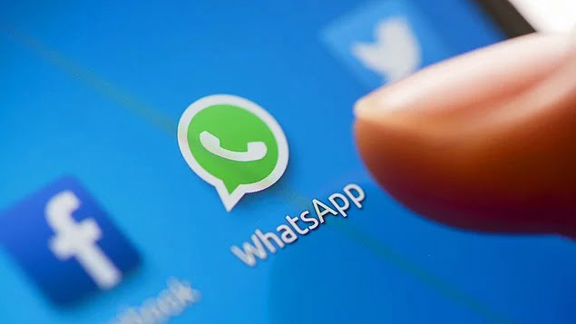 How to hide online status on WhatsApp Web?