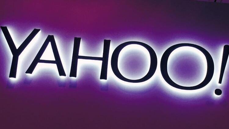 Verizon sells Yahoo and AOL to Apollo for $5B