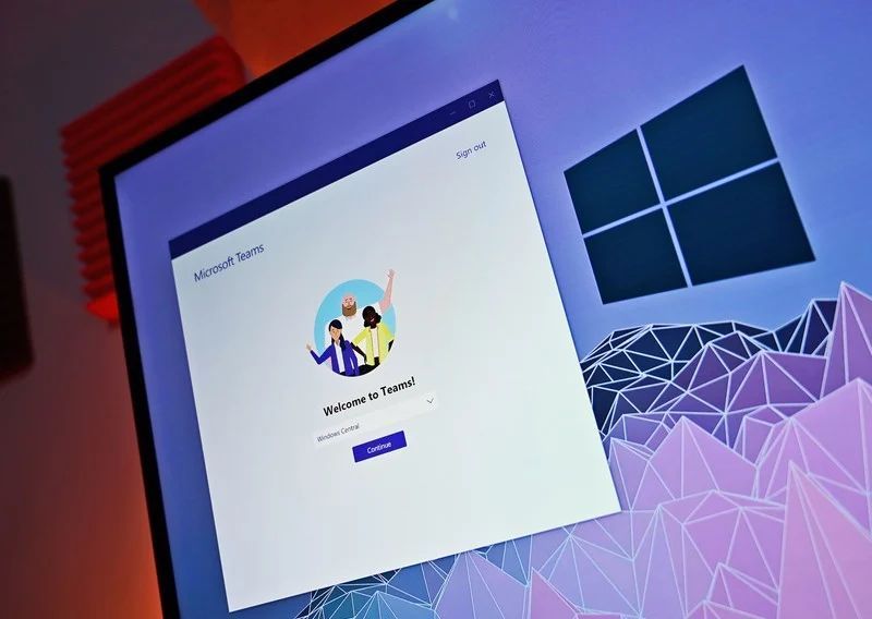 Microsoft Teams makes it easy to use two accounts simultaneously on the PC