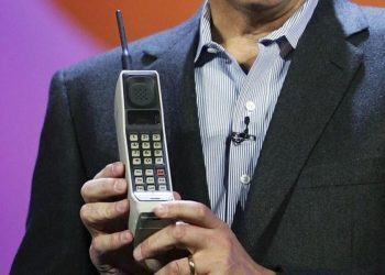 The brick phones are back thanks to this Chinese brand