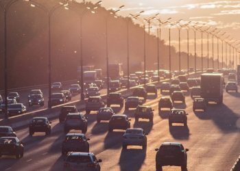Goodbye to gasoline and diesel cars by 2035: European Commission toughens its proposals to combat climate change