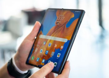 Honor prepares to launch its first foldable phone