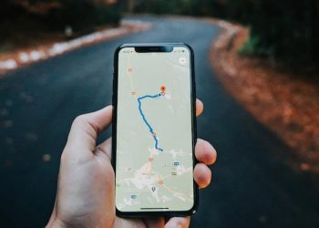How to create a route with multiple stops on Google Maps for Android?