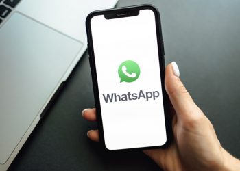 How to see the exact time when WhatsApp messages are read?