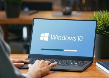 How to format a USB drive to FAT32 on Windows 10?