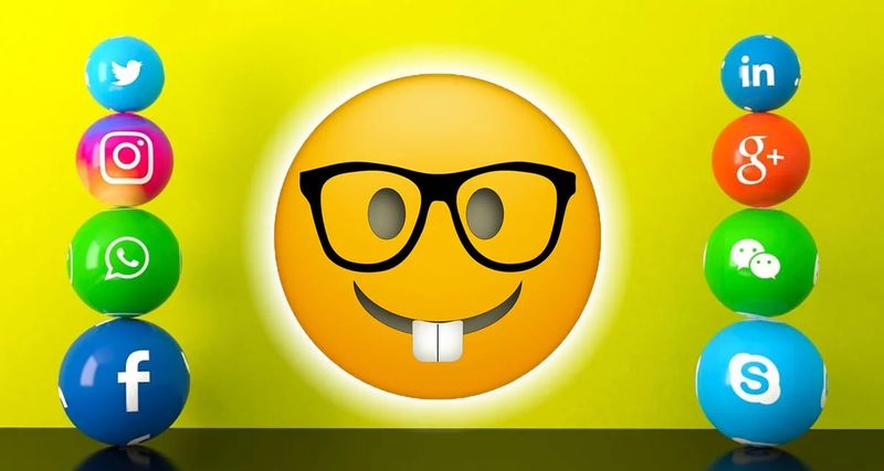 This is the hidden meaning of the nerd emoji of the face with glasses