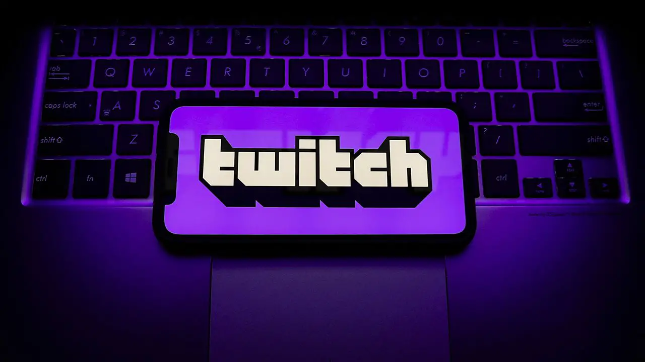 How Twitch now notifies account suspensions?