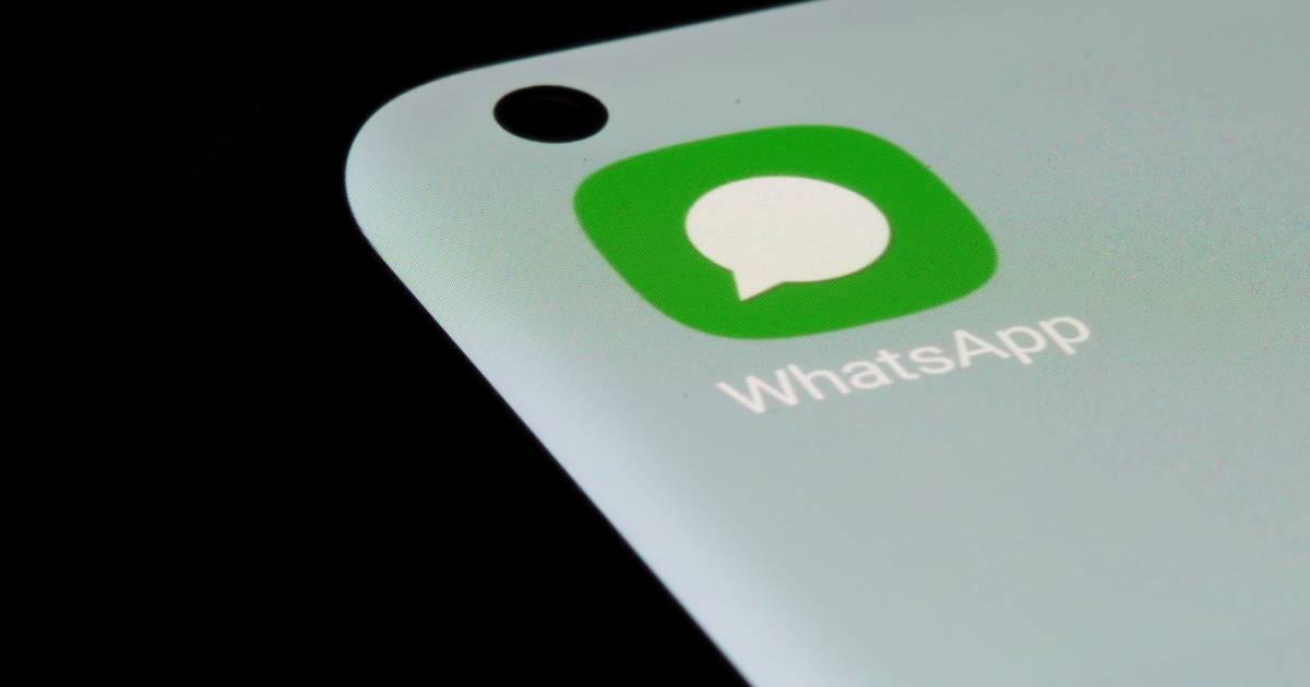 WhatsApp now lets you send photos that disappear
