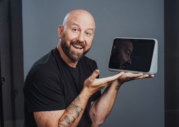 Facebook appoints new CTO