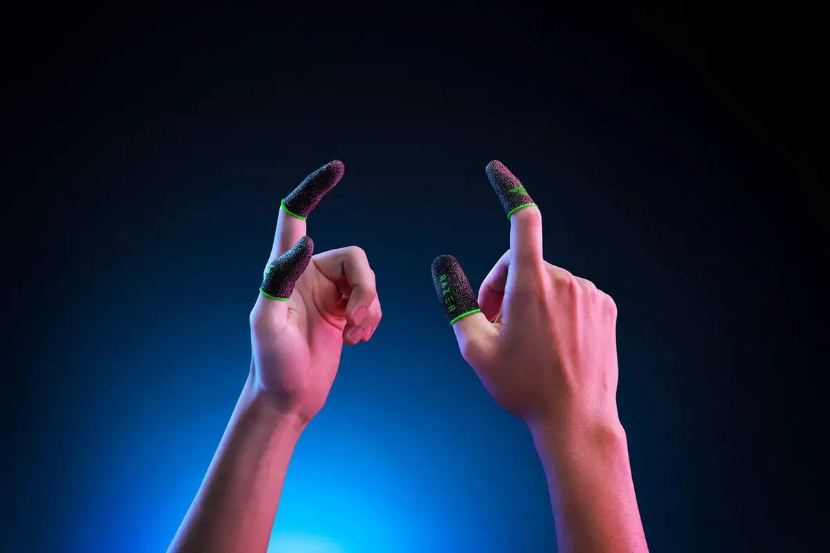 The latest from Razer is gaming "Thimbles"