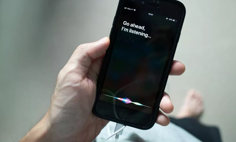 How to change Siri settings on iPhone?