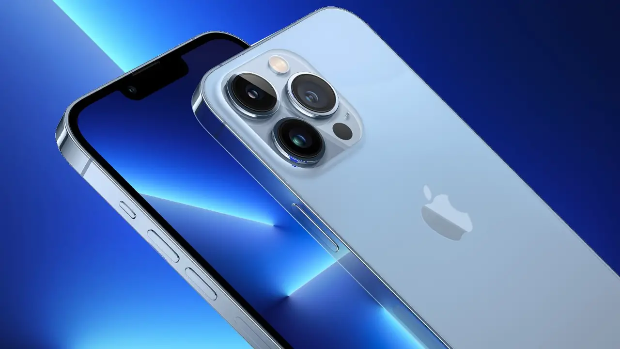 iPhone 13 Pro has a higher manufacturing cost than Samsung Galaxy S21+