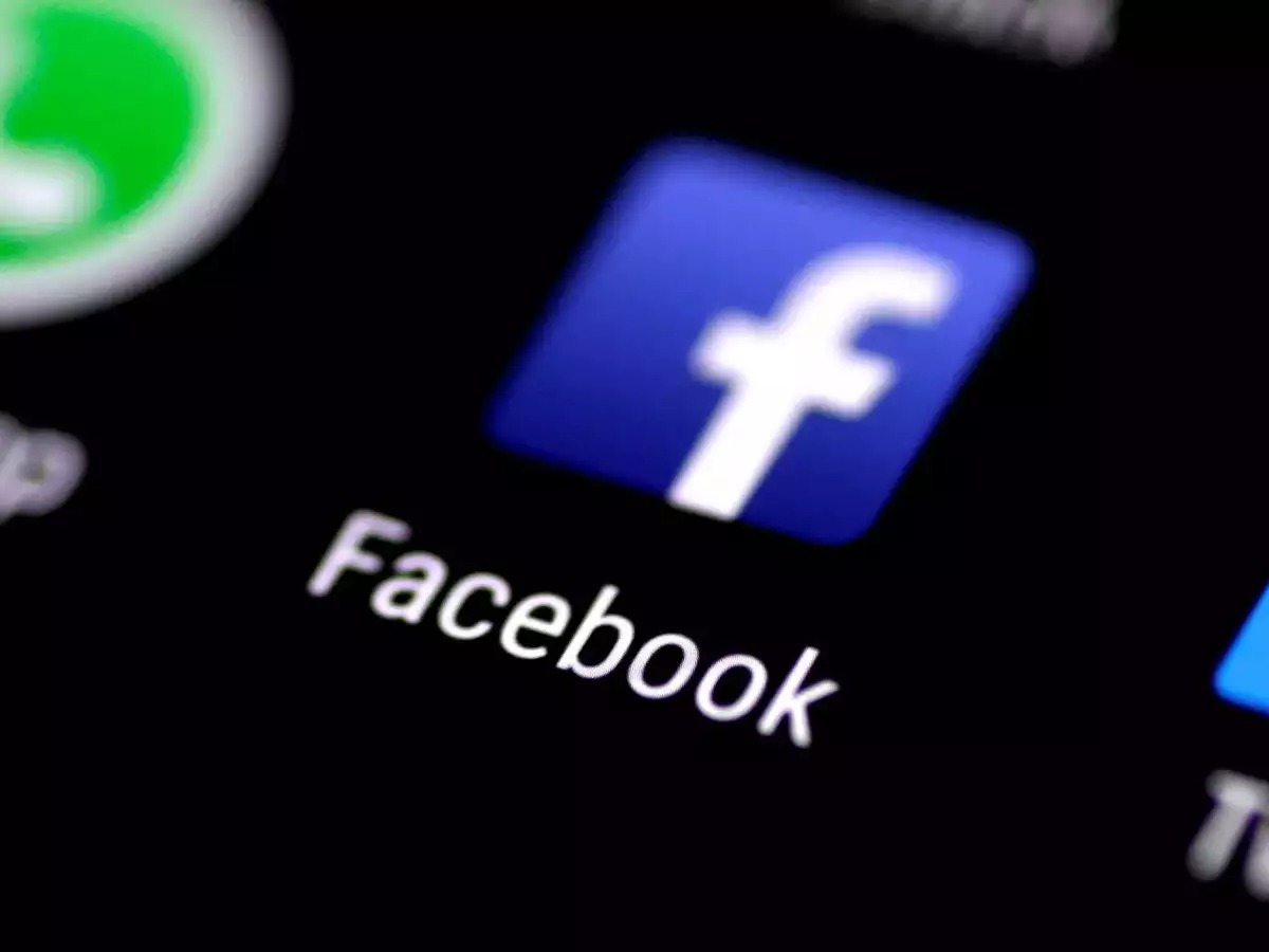 Un nouveau lanceur d'alerte accuse Facebook d'autoriser les discours de haine à but lucratif