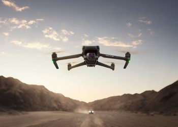 DJI Mavic 3 flagship drone with a Hasselblad camera is introduced