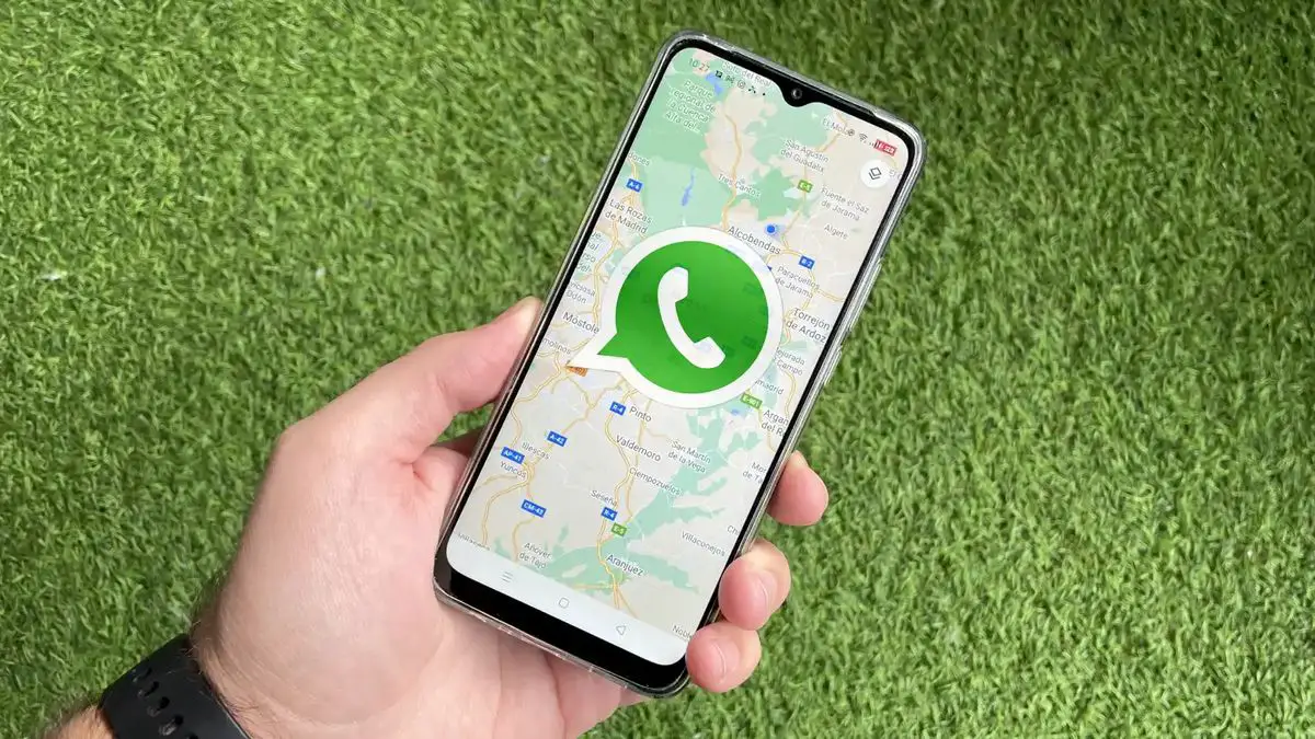 Как отправить поддельное местоположение в WhatsApp?