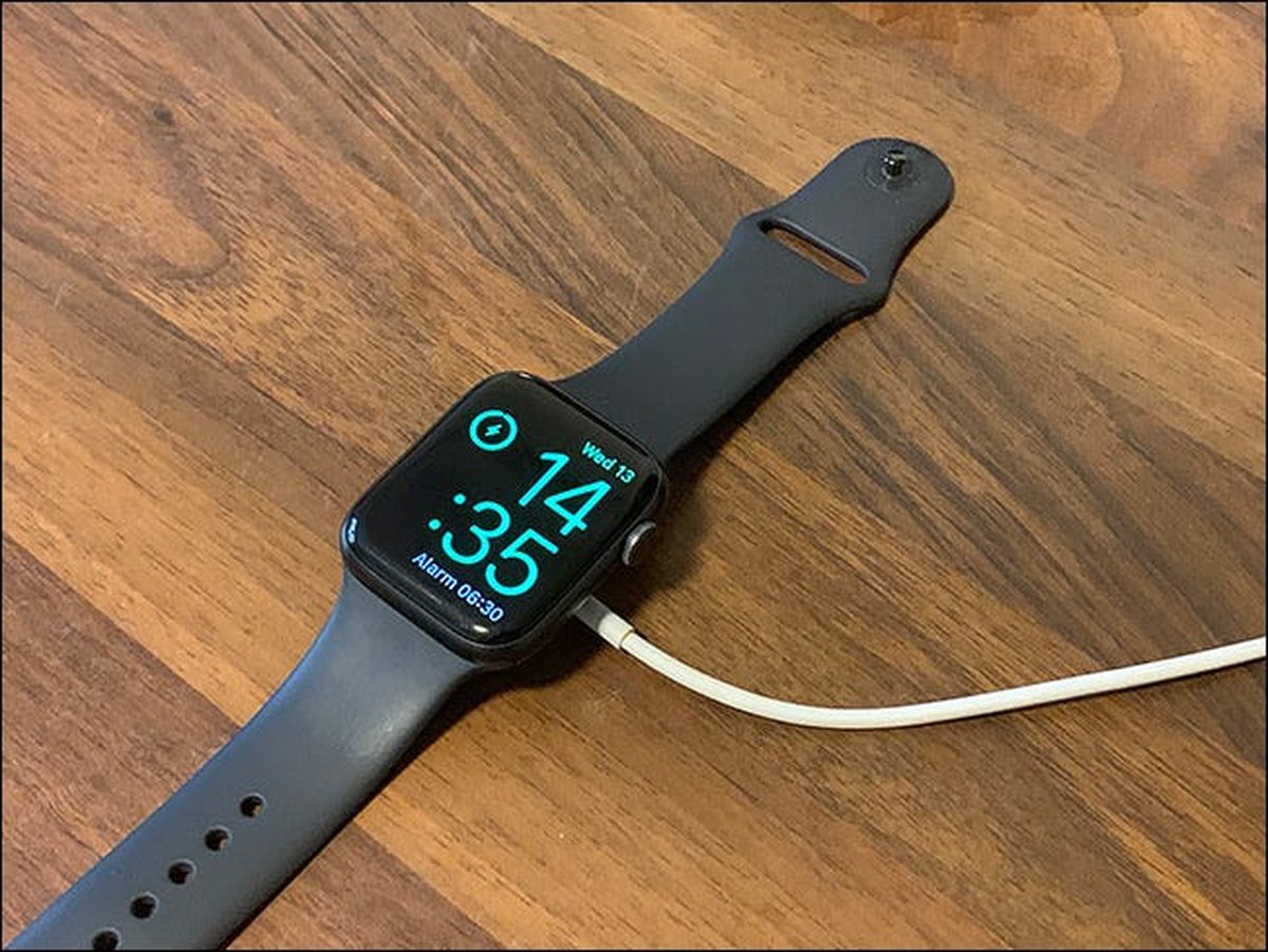 Mise à jour Apple Watch : WatchOS 8.3 peut causer des problèmes de charge
