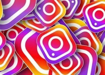 How to create your own 2021 Instagram moments?