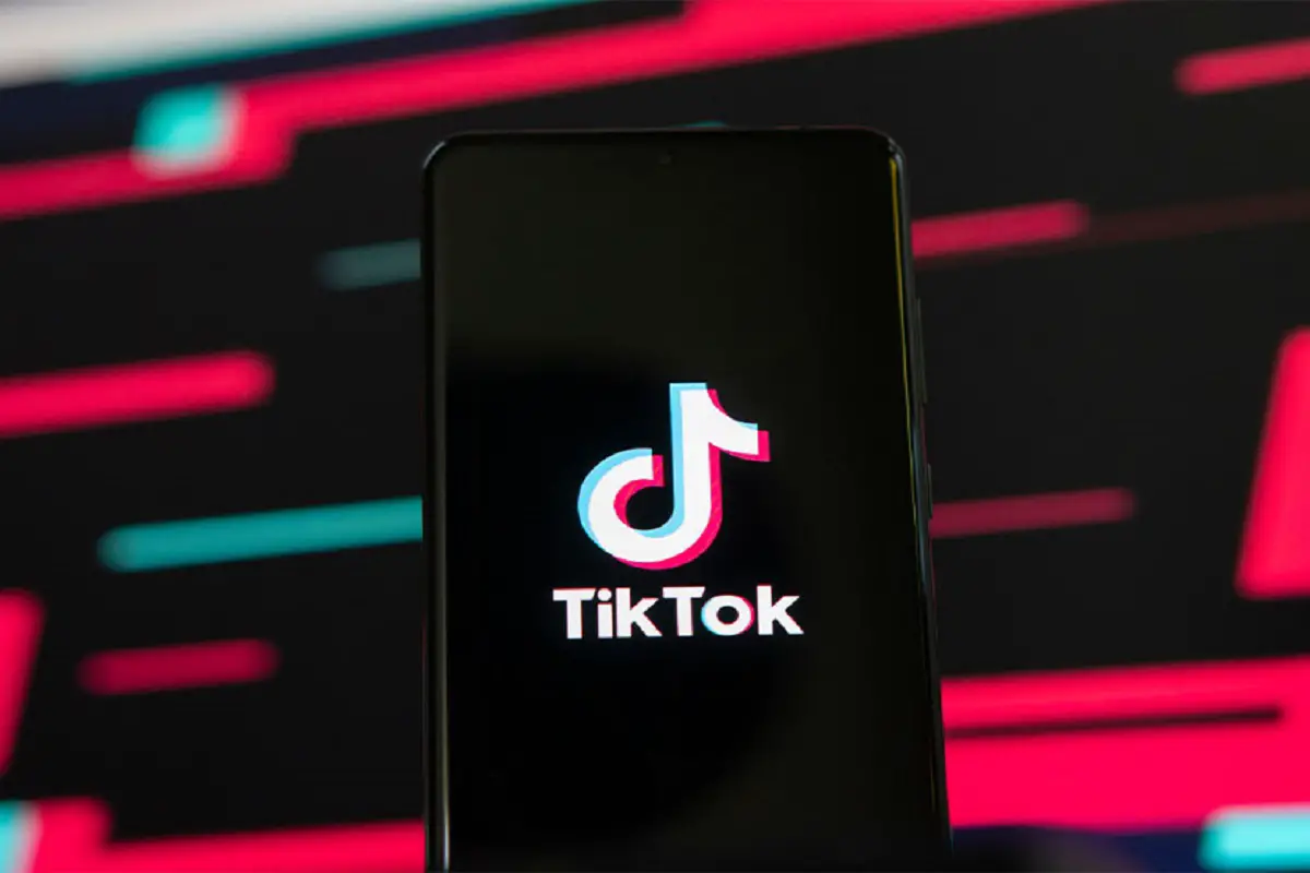 TikTok teste un nouveau bouton de repost
