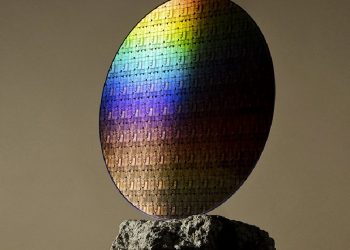 Samsung and IBM are working on a new energy-efficient chip design