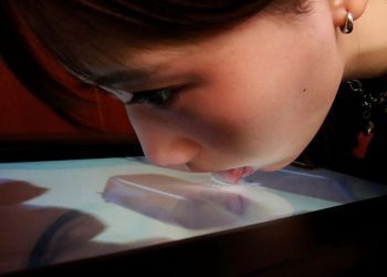 Japanese professor has developed a lickable TV screen that imitates food tastes