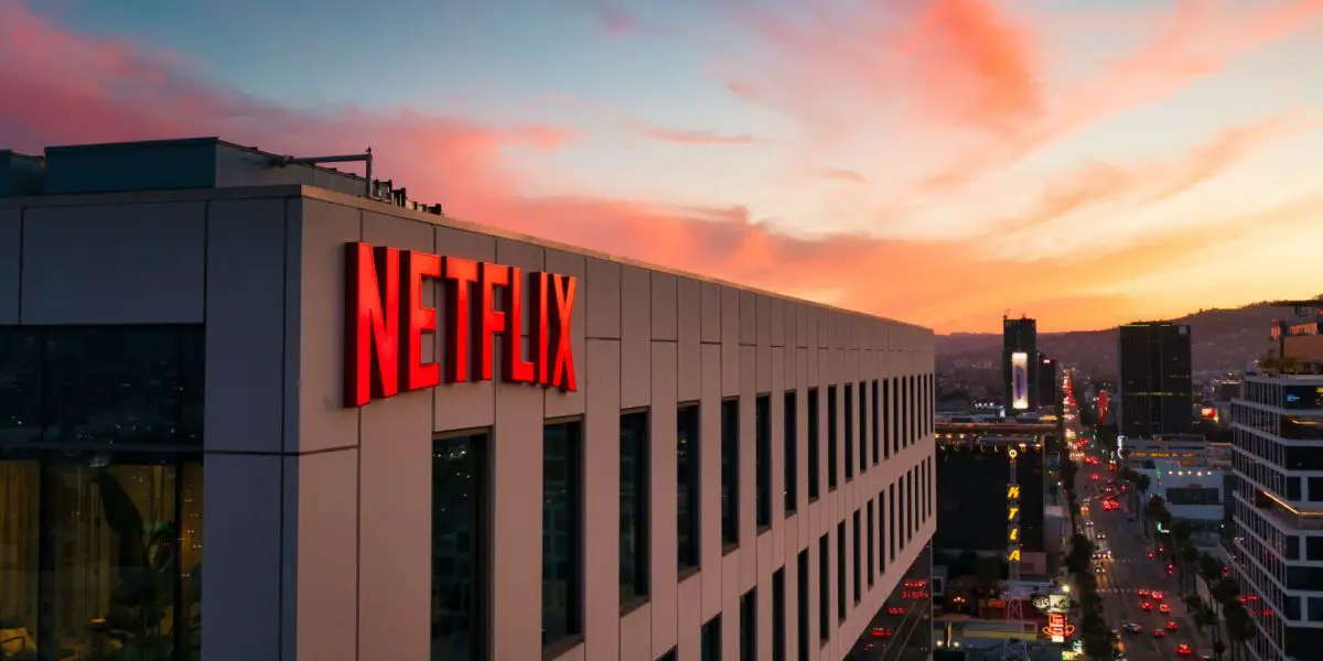 Netflix setzt Dienste und neue Produktionen in Russland aus
