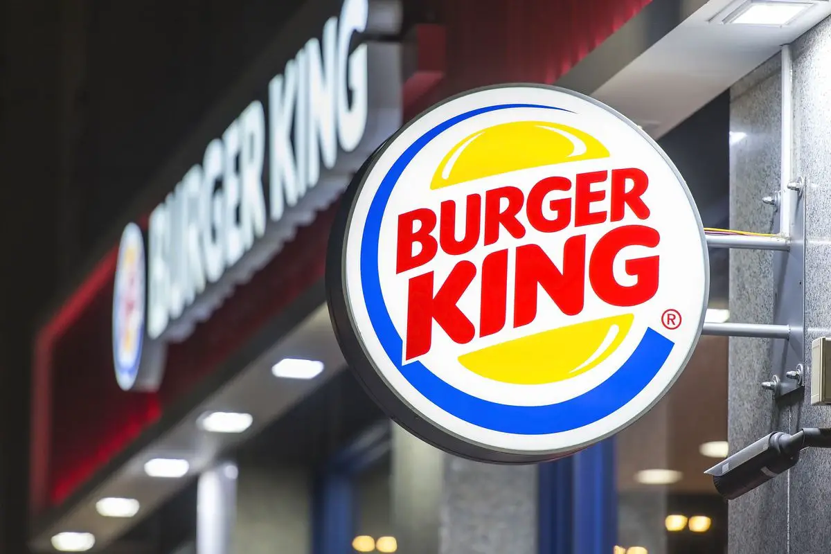 Burger King France reduz preços para anular o efeito dos preços do gás