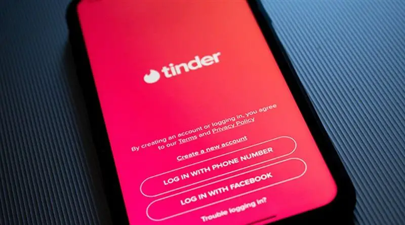 Tinder permet désormais aux utilisateurs d'effectuer une vérification des antécédents des partenaires correspondants