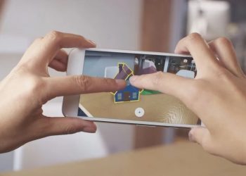 Find out everything about Google ARCore, what is it and how does it work? Which devices are compatible with Google ARCore and which apps use it?