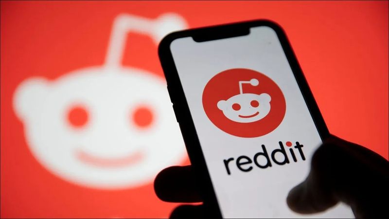 What is Reddit R Place: How to join & when does it end?